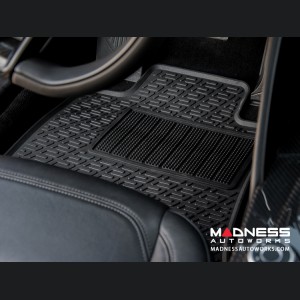 Alfa Romeo Giulia Floor Mat Set - All Weather Rubber Front/ Rear 4 Piece Set - Deluxe - Q4/ AWD Model